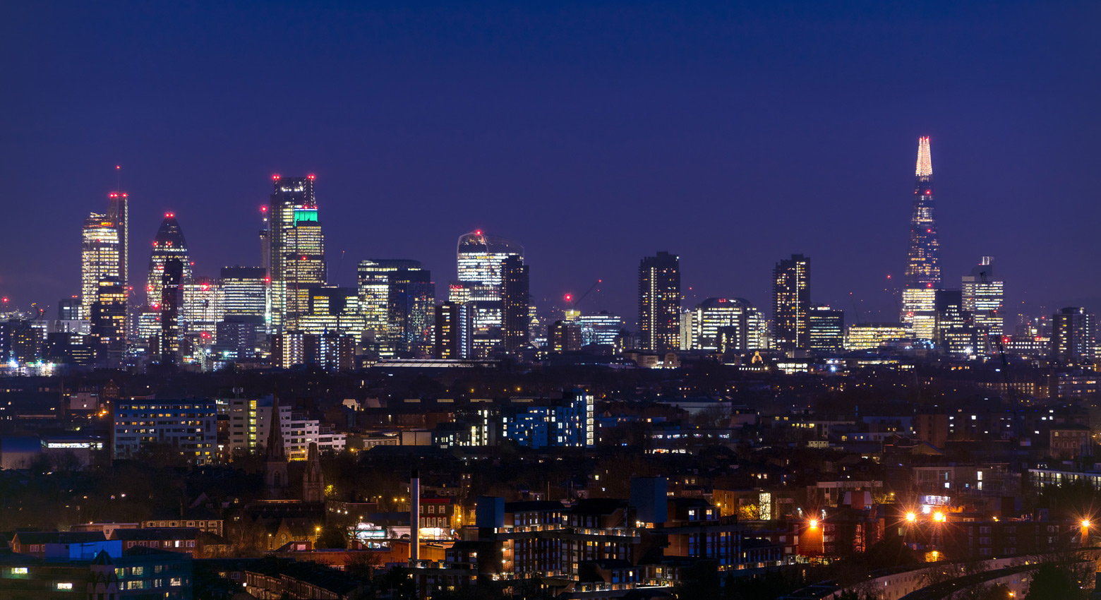 London cityscape at night 